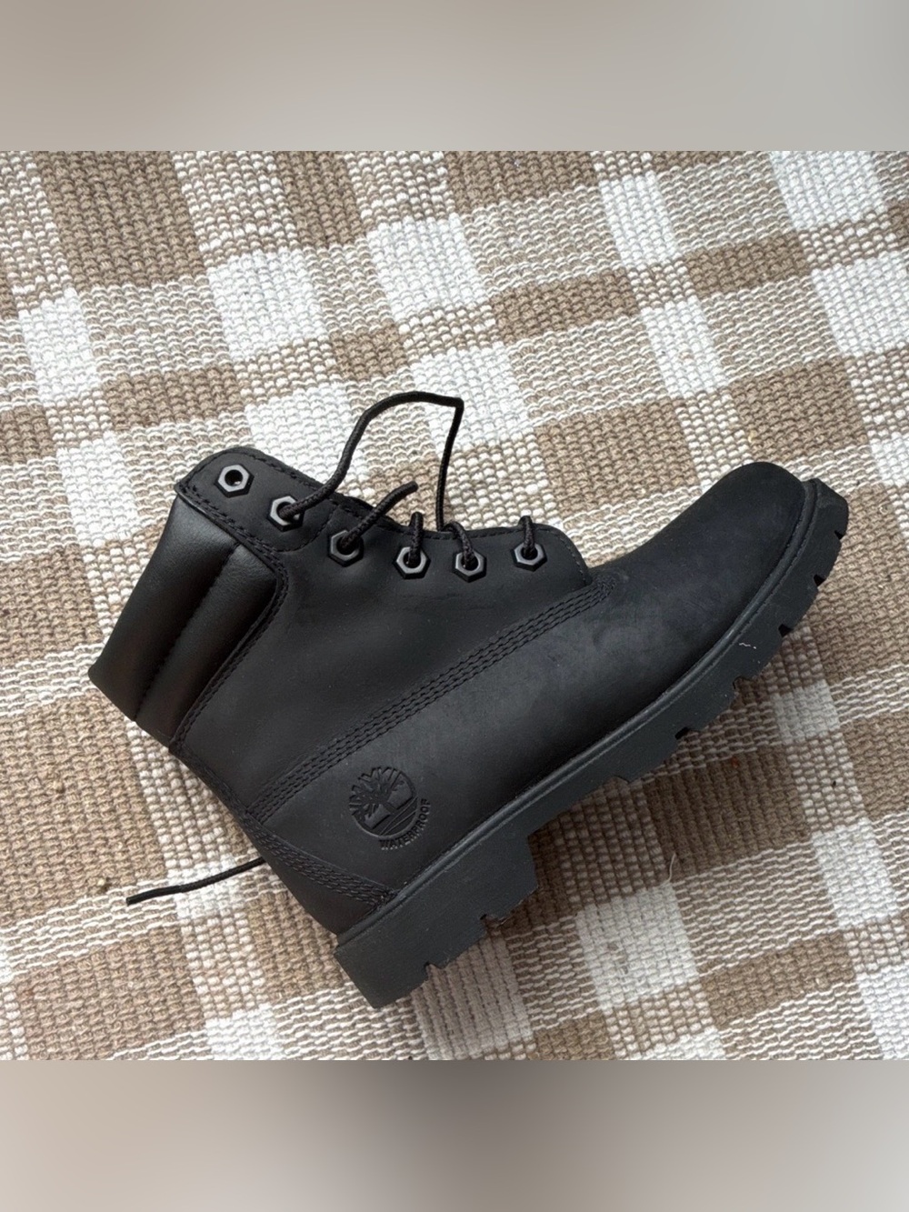 Timberland Women's Black Nubuck Ankle Boots with Padded Collar